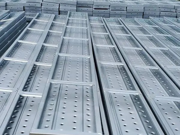 Steel plank