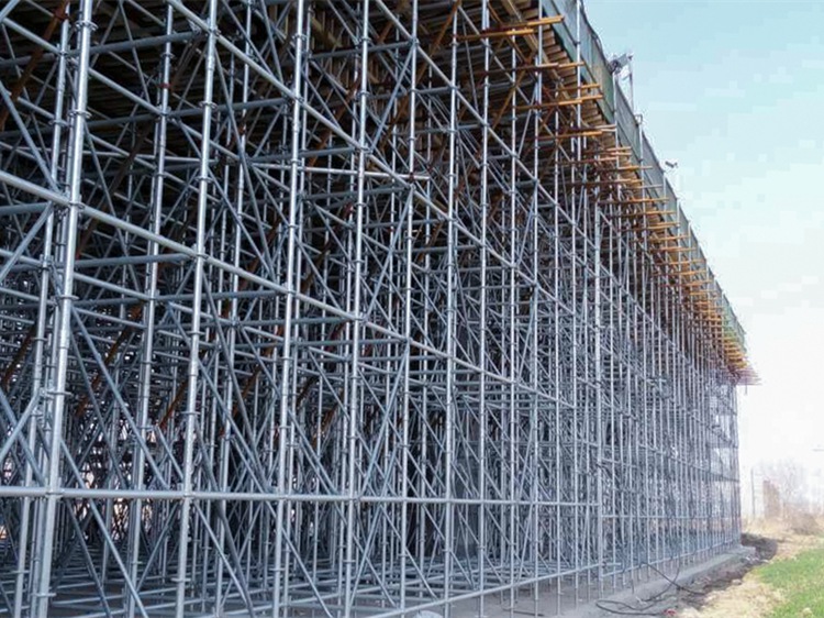 Ringlock scaffolding
